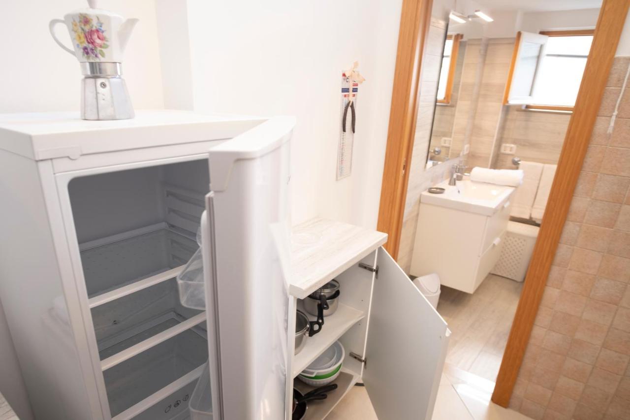 Donna Rosaria House Apartment ซอร์เรนโต ภายนอก รูปภาพ